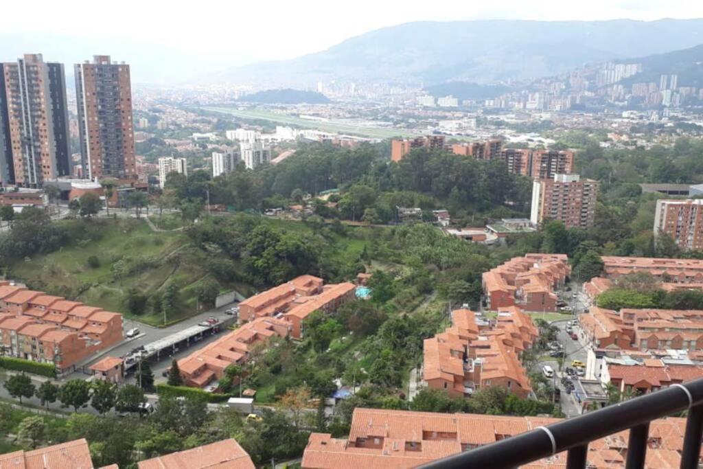 Апартаменты Hermoso Y Acogedor Apartamento En Belen Rodeo Alto Медельин Экстерьер фото